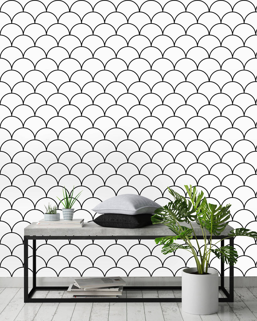 uniQstiQ Geometric Black and White Scallops Wallpaper Wallpaper