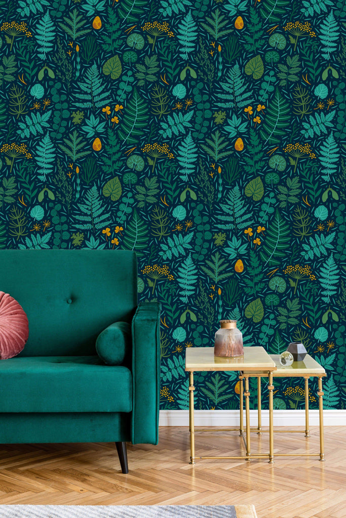 uniQstiQ Botanical Green Clover Leaves Wallpaper Wallpaper